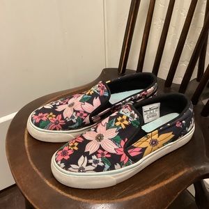 Women’s Nike Toki Aloha Pack Slip On Sneakers Shoes Canvas Floral Black Size 8.5